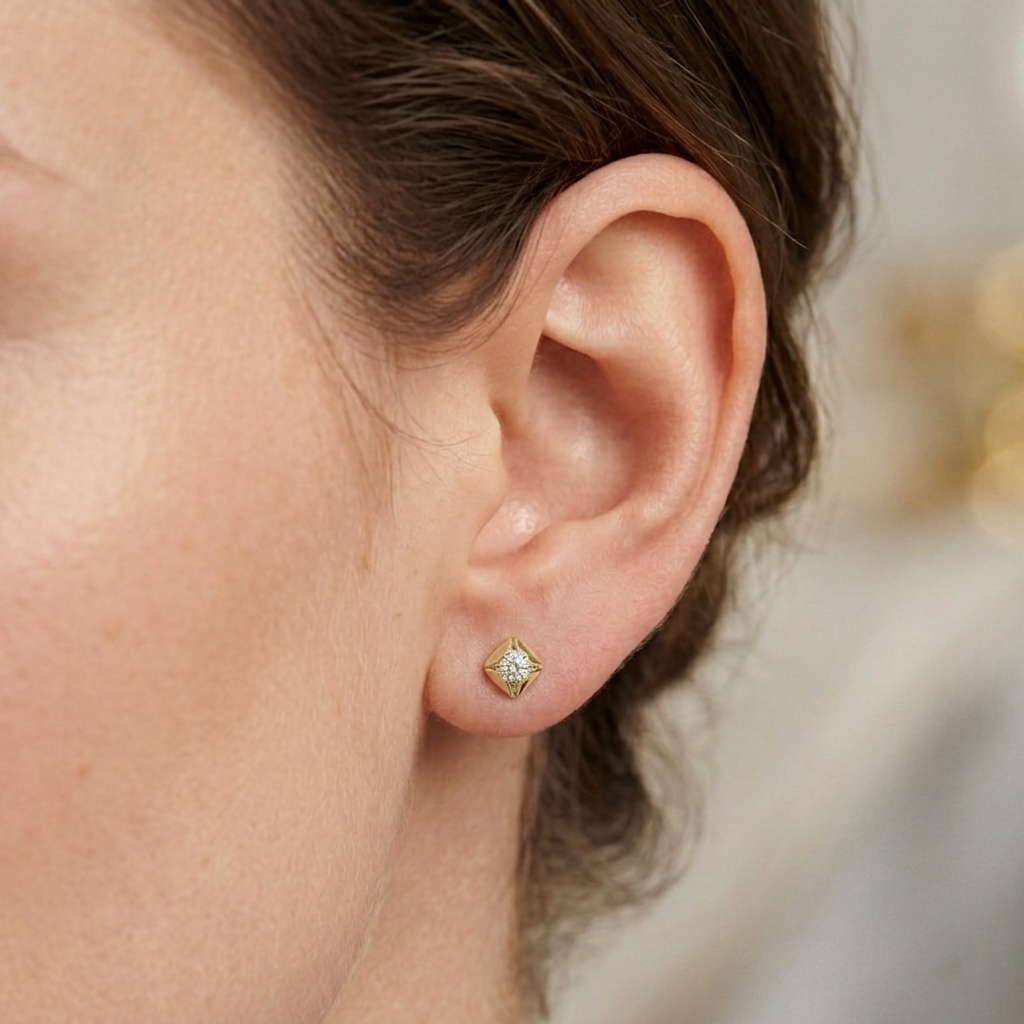 The Laurel Earrings - Lab Grown Diamonds
