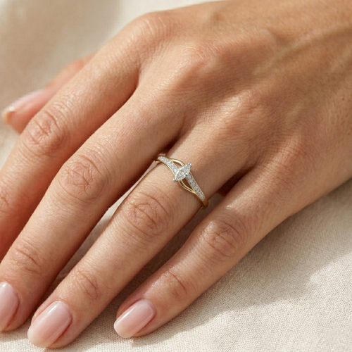The Amara Bypass Ring - Lab Grown Diamonds