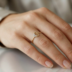 The Lyre Flower Heart Ring - Lab Grown Diamonds