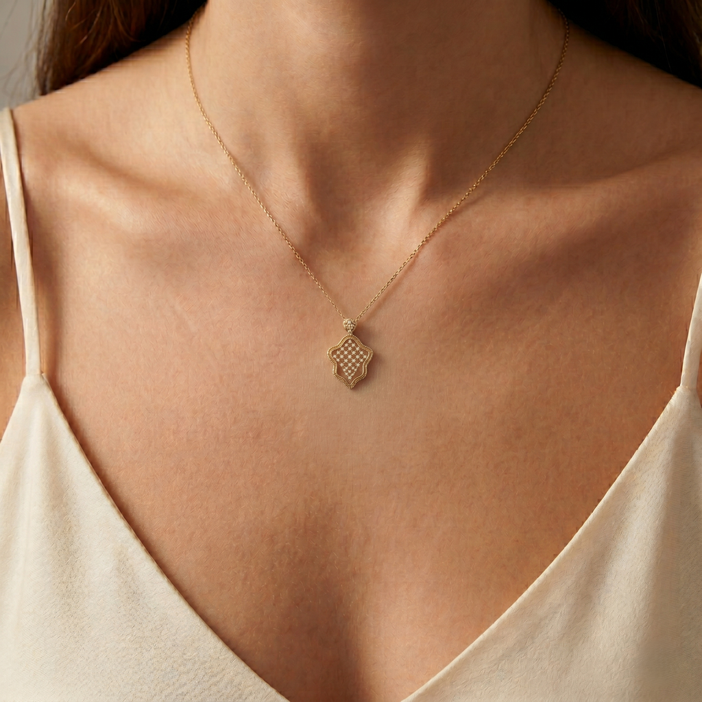The Modern Charm Pendant - Lab Grown Diamonds