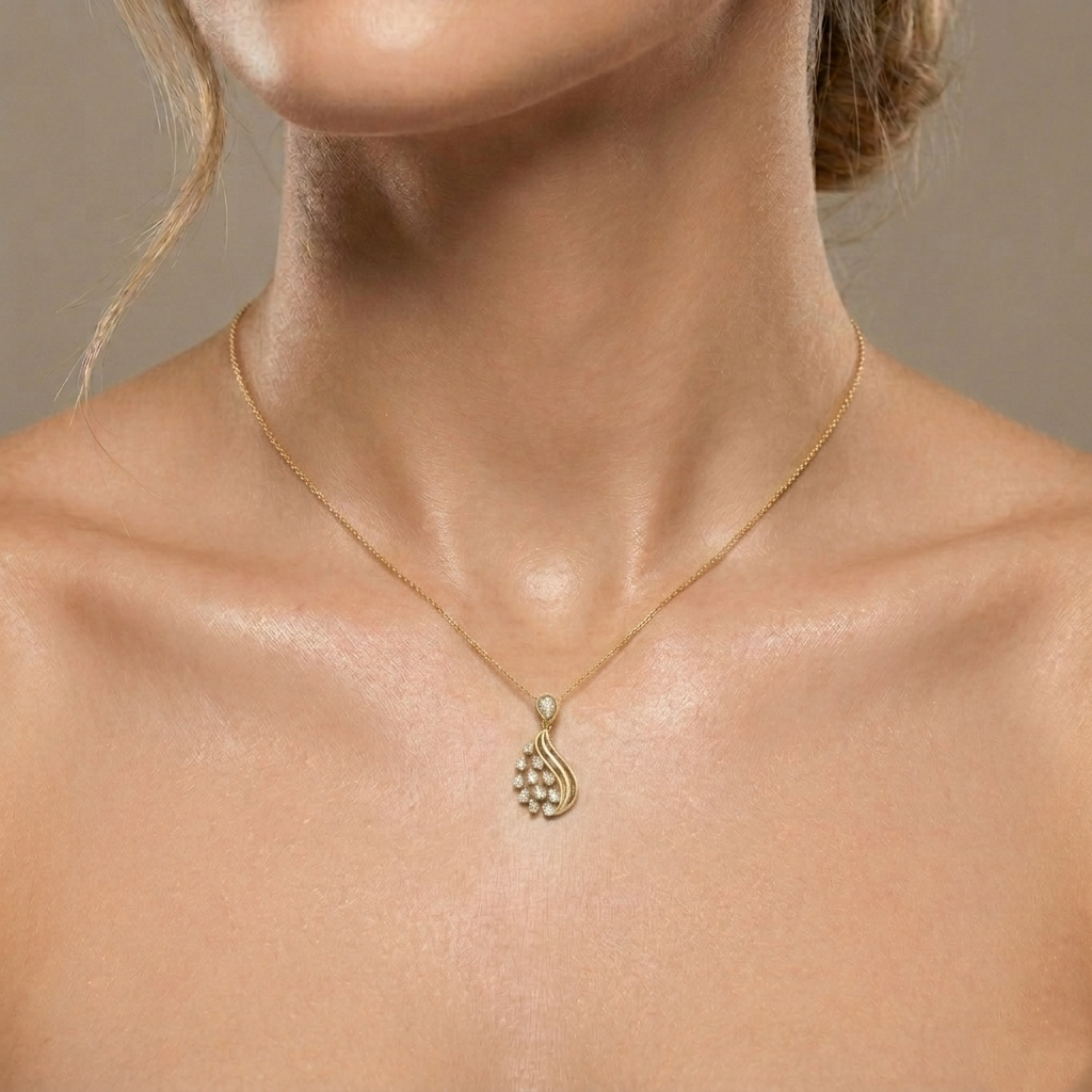 The Elara Droplet Pendant - Lab Grown Diamonds