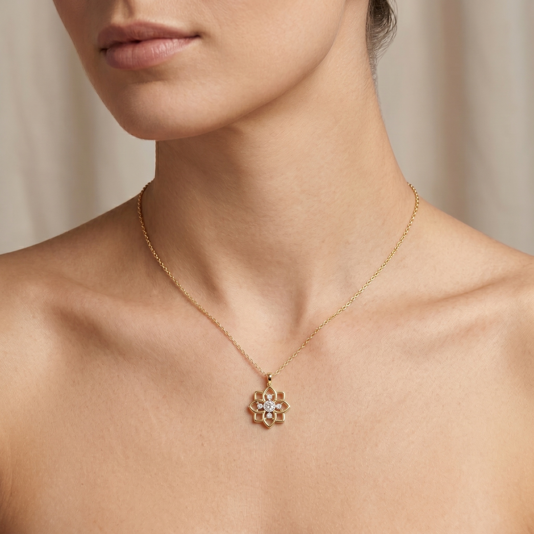 The Regal Aurelia Pendant - Lab Grown Diamonds