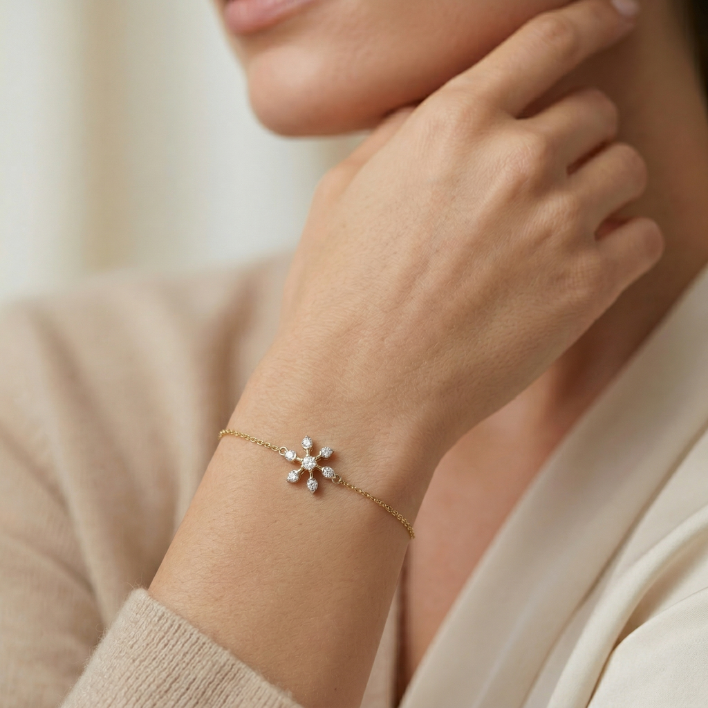 The Petal Star Bracelet - Lab Grown Diamonds