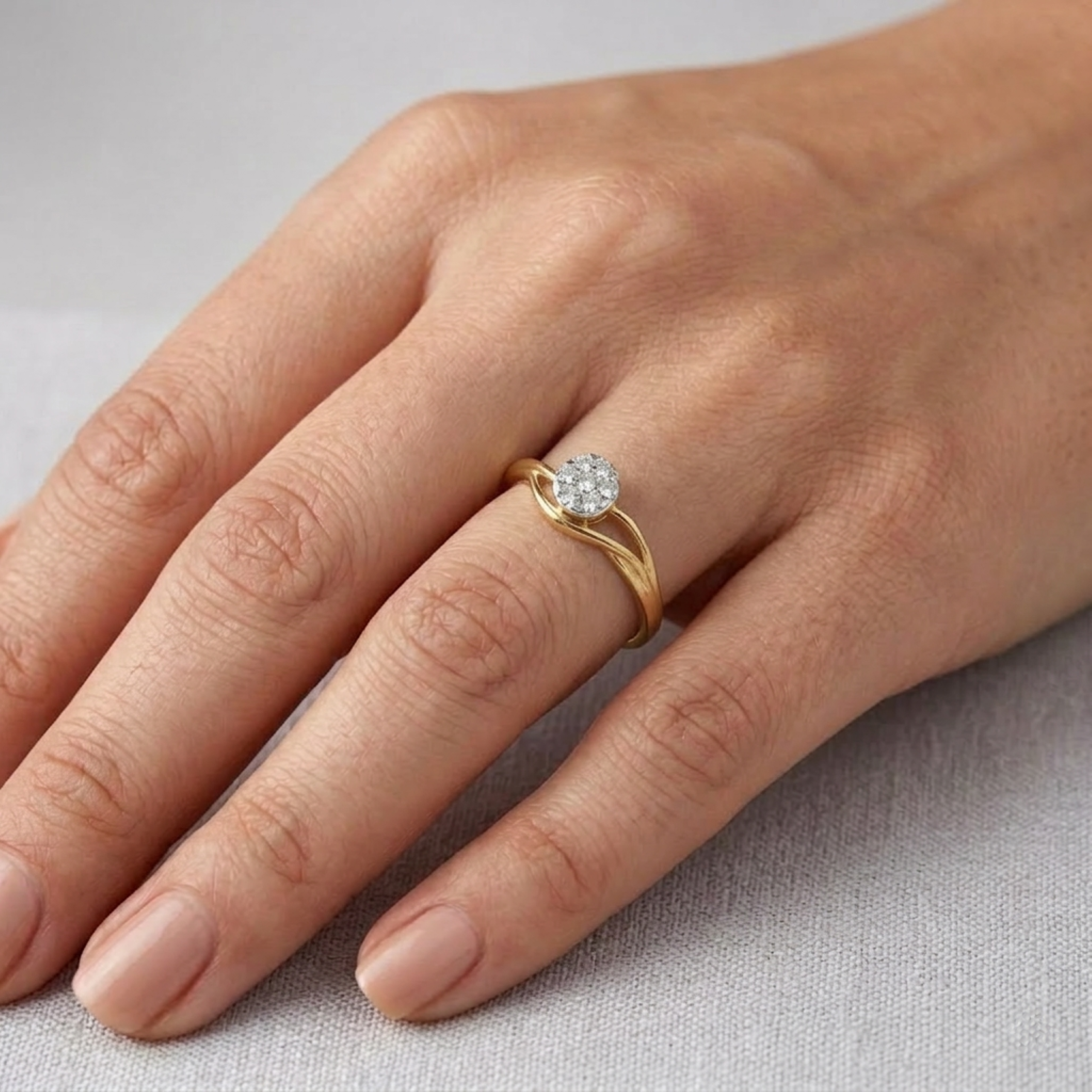 The Flora Grace Ring - Lab Grown Diamonds