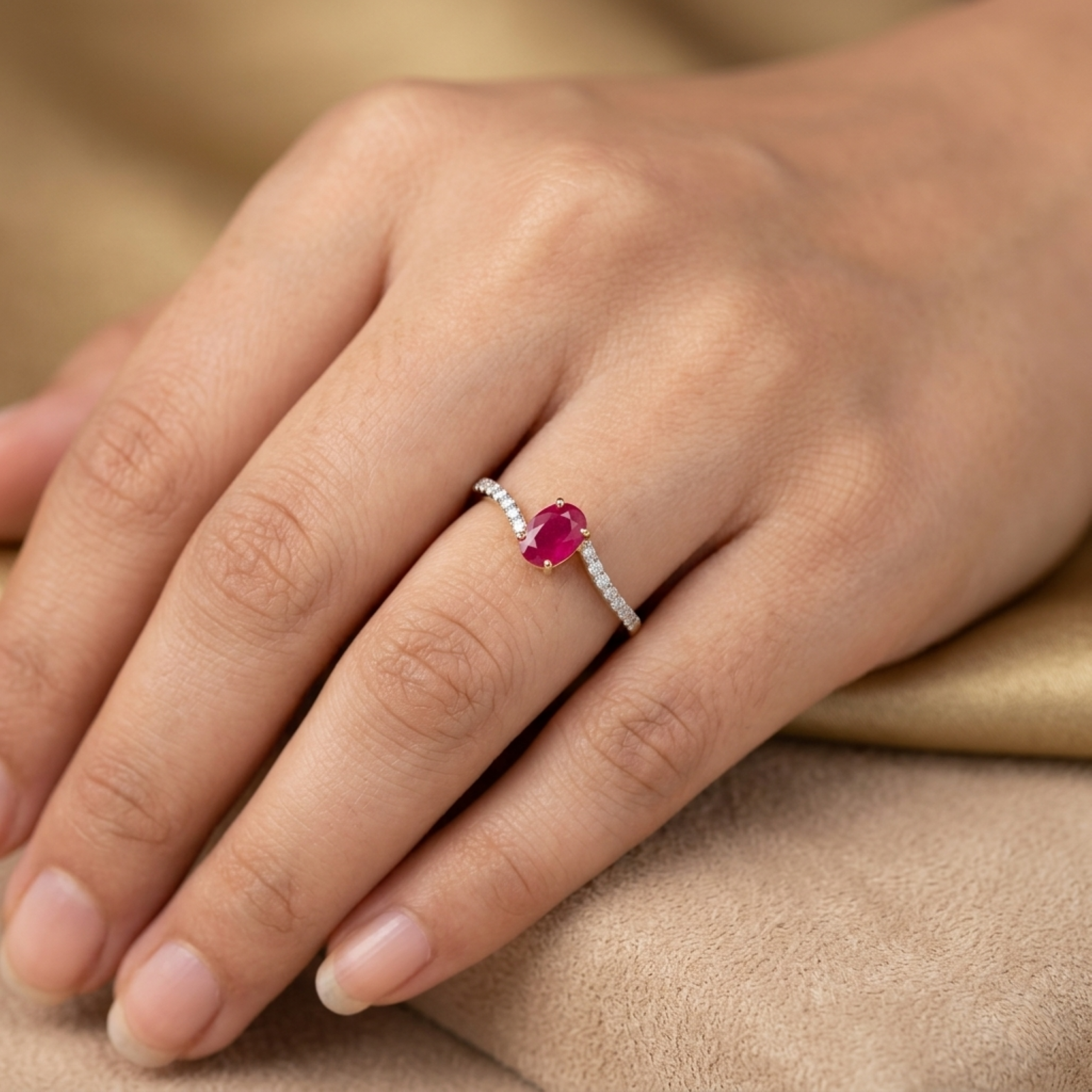 The Scarlet Oval Ring - Lab Grown Diamonds