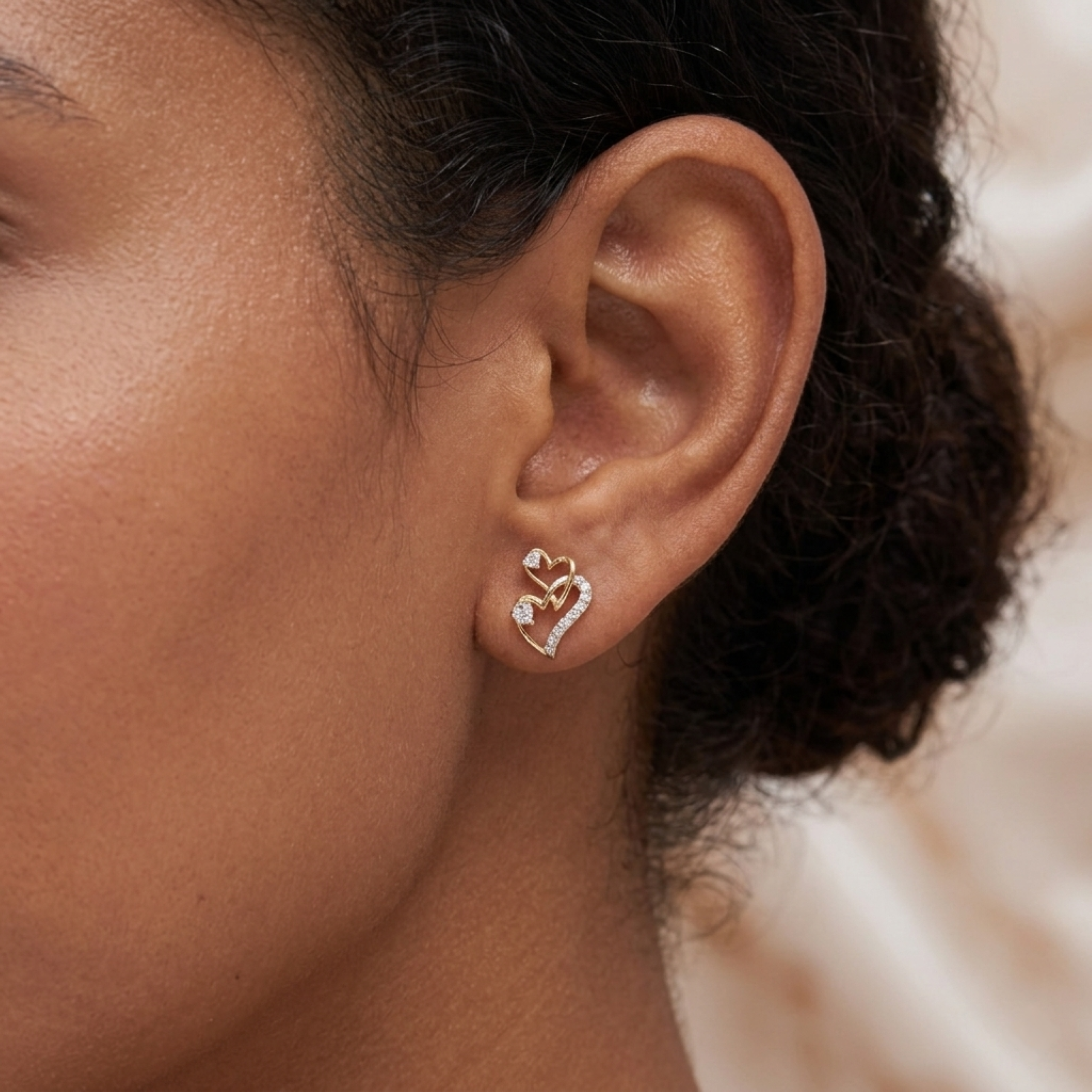 The Stellar Heart Earrings - Lab Grown Diamonds