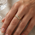 The Flow Band Ring - Lab Grown Diamonds